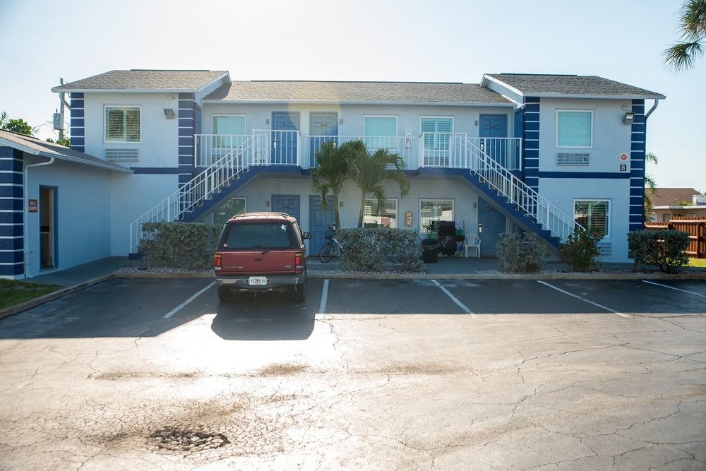 Atlantic Inn Indian Harbour Beach Exterior photo